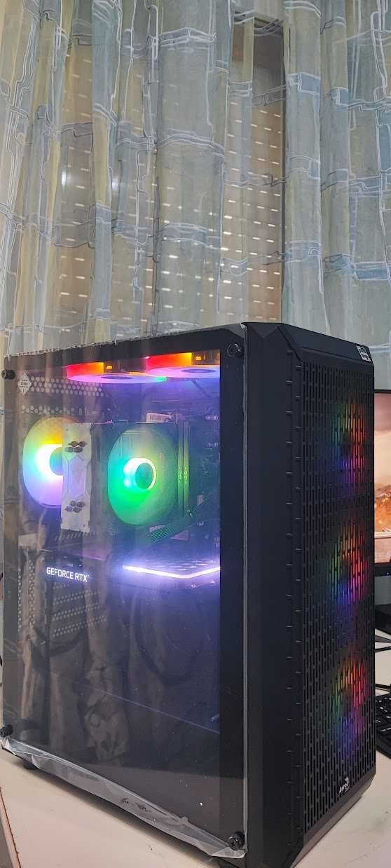 Геймърско РС Ryzen 5 5600/32Gb/SSD+HDD/RTX 3060TI/WiFi+BT/Гаранция