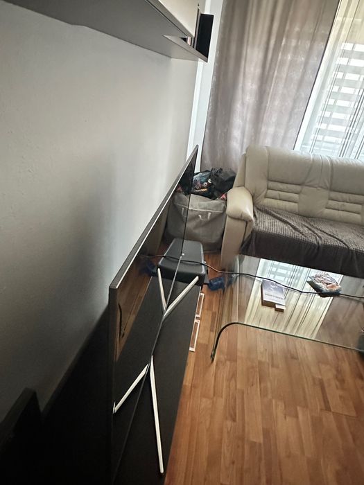 Vând Smart TV Samsung 128 cm (50”) – preț avantajos