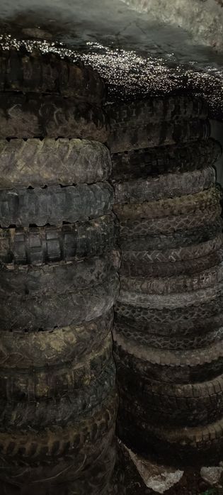 Шины на мотоцикл б/у разных размеров