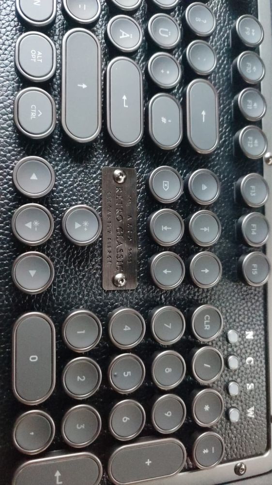 Tastatura mecanică DE in stil RETRO CLASSIC