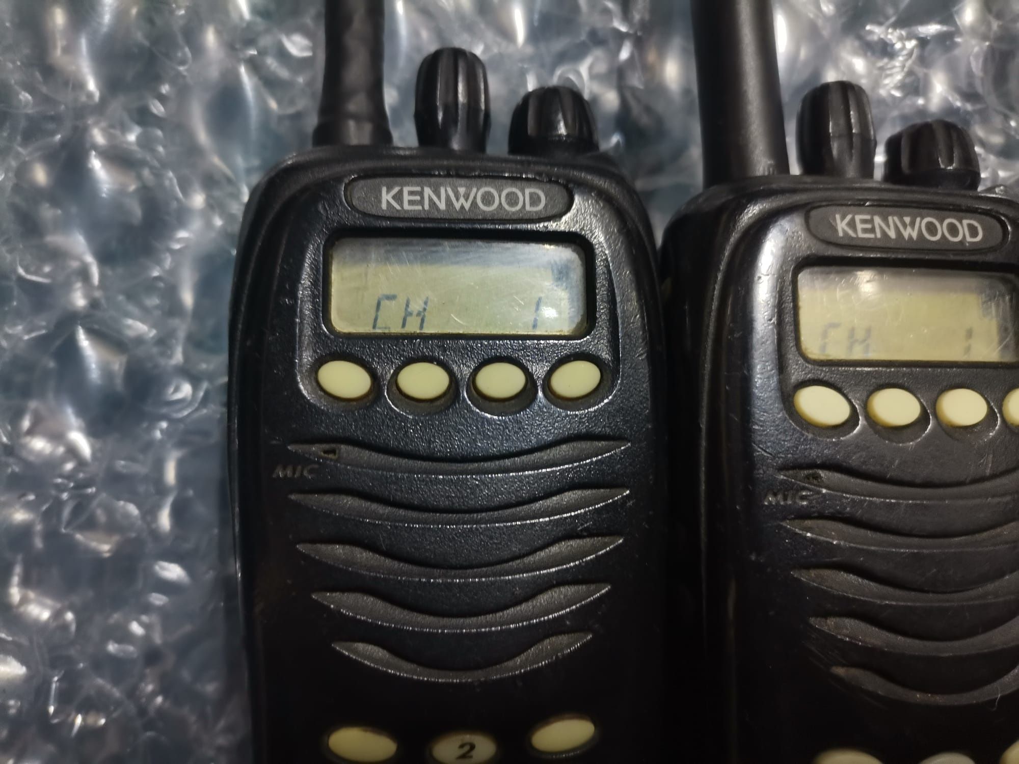 Lot 6 Stații emisie recepție Kenwood walkie talkie