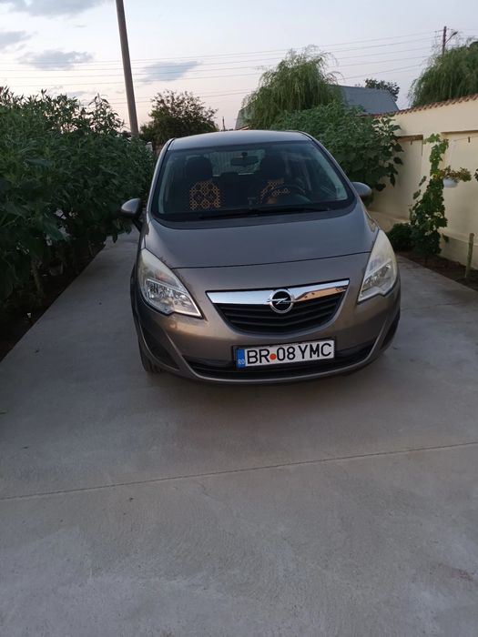 Opel meriva 1.4 benzina 140cp și GPL