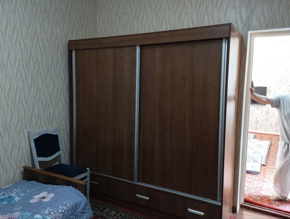 Чорсу базар аренда Участок 4 ком