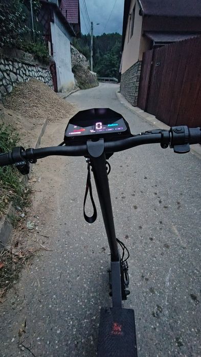 Vând kukirin g2 2025