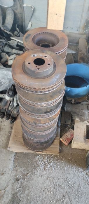 продам тормозные диски субару есть ред