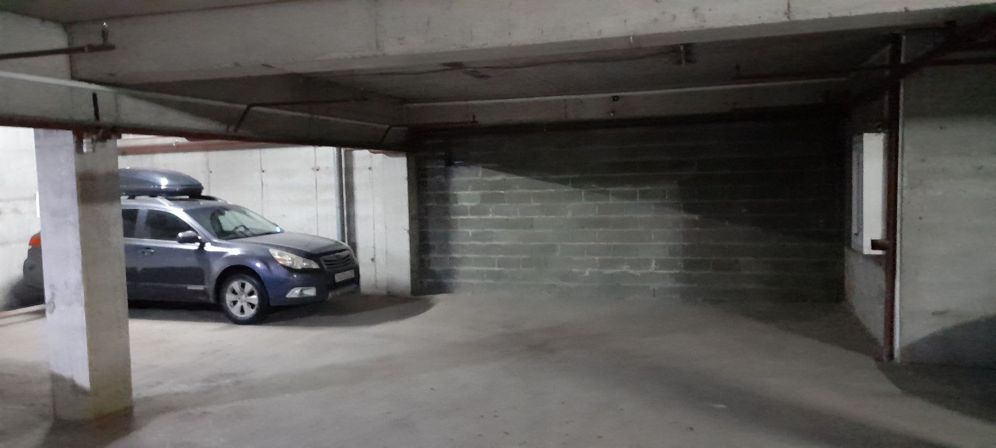 Паркинг, парковачное место, гараж