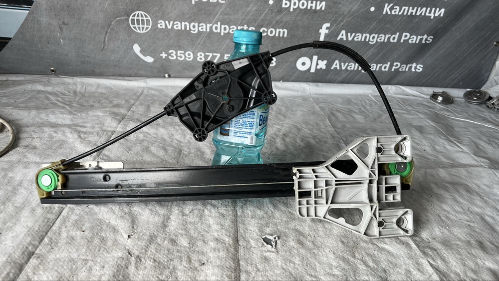 Стъклоповдигач заден ляв Audi A4 B8
