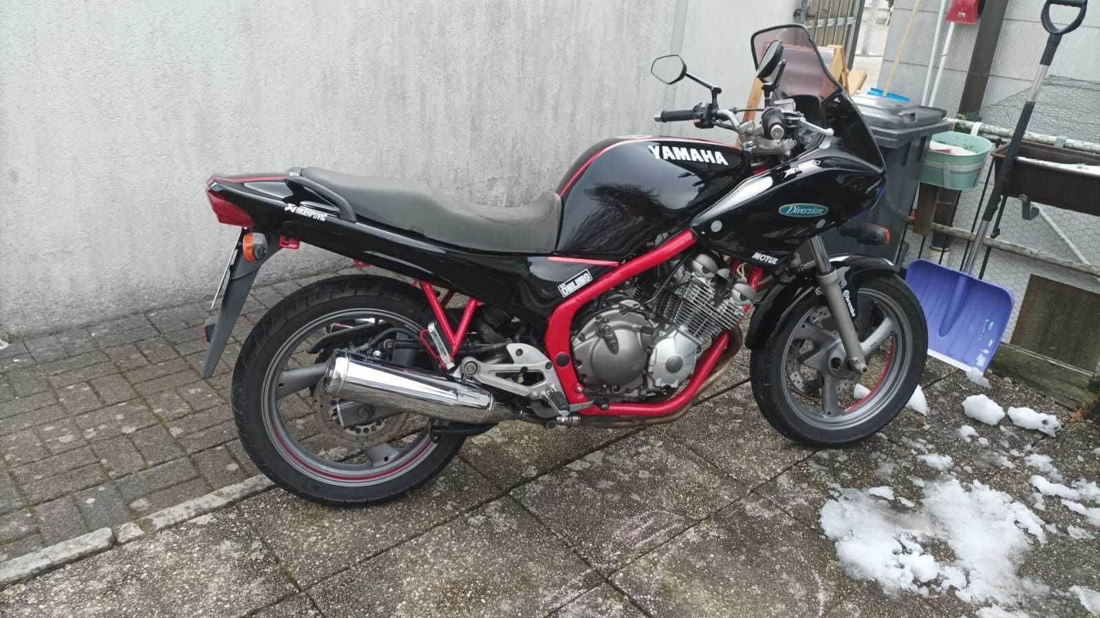 7 buc  Yamaha xj 600