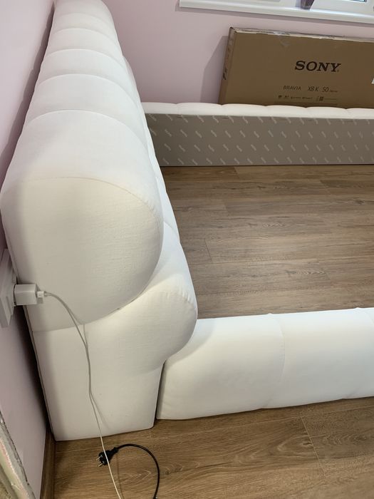 Тапицирано луксозно легло