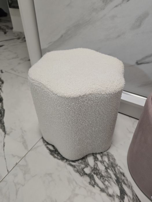 *НОВИ* Табуретки