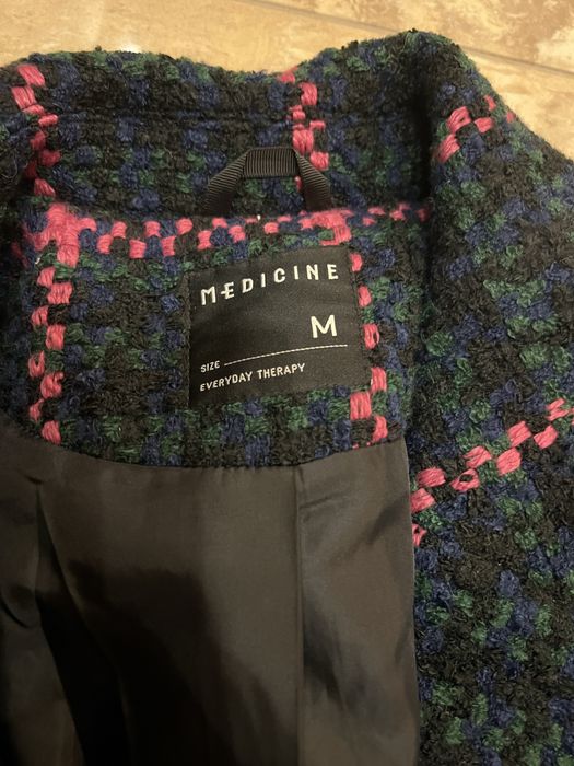 Цветно дълго палто Medicine