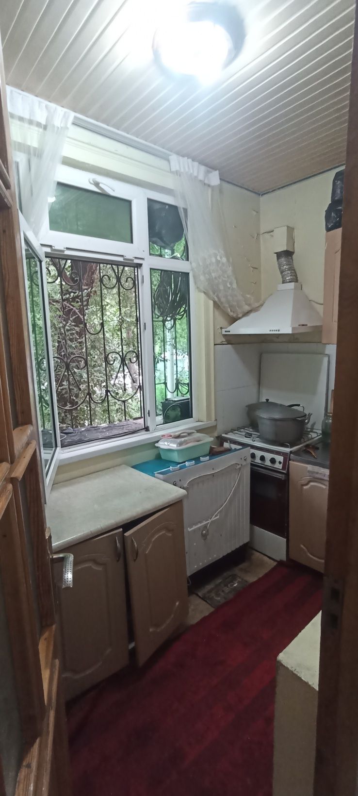 Продаётса дом 2-ух комнатный раздельный
