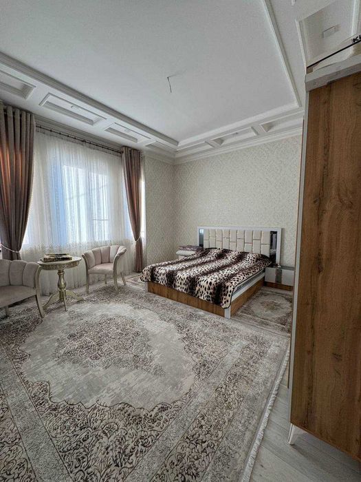 Сергели.Султонобод махалляси. 2 сотихда 6 хонали зор уй сотаман