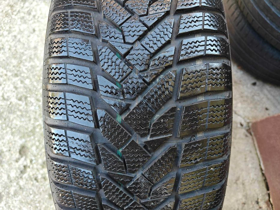 Set 4 roti 205/55/16 de iarna 5x112 VW Golf 5/6/7, Passat B7/B8, Skoda