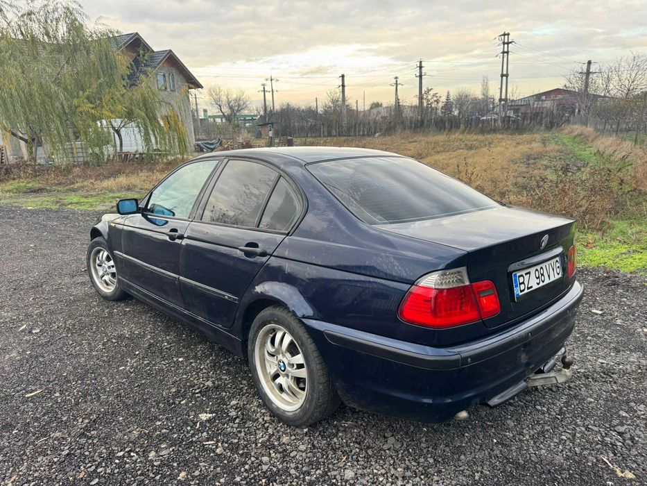 BMW 2002 Model e46