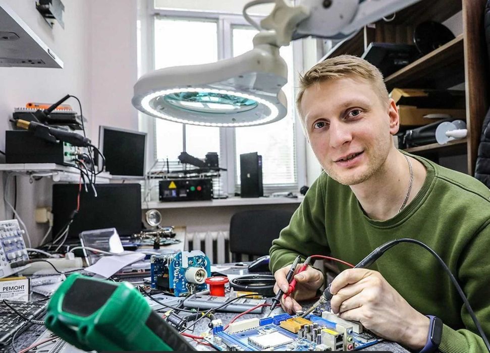 Компьютерщик. Ремонт компьютеров, ноутбуков, моноблоков.