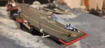 Diorama portavion rusesc Admiral Kuznetsov si nava de atac.