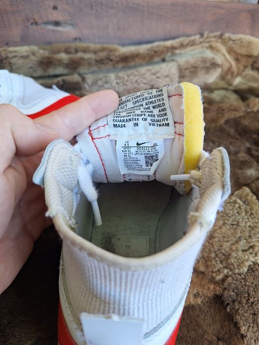 Pantofi - Nike Blazer Mid 77 Jumbo
Nike
Blazer Mid '77 Jumbo "White H