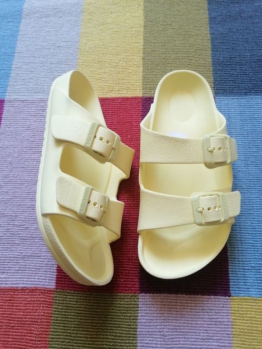 Slapi Birkenstock 32