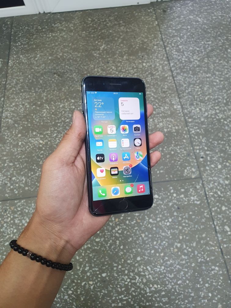 Apple IPhone 8plus