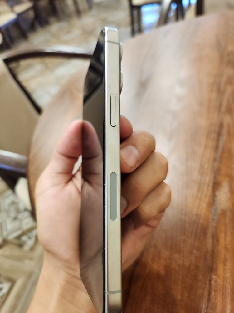 Iphone 15 pro max 256GB natural titan