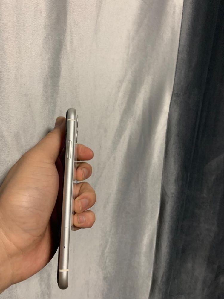 iphone 11 84% акб