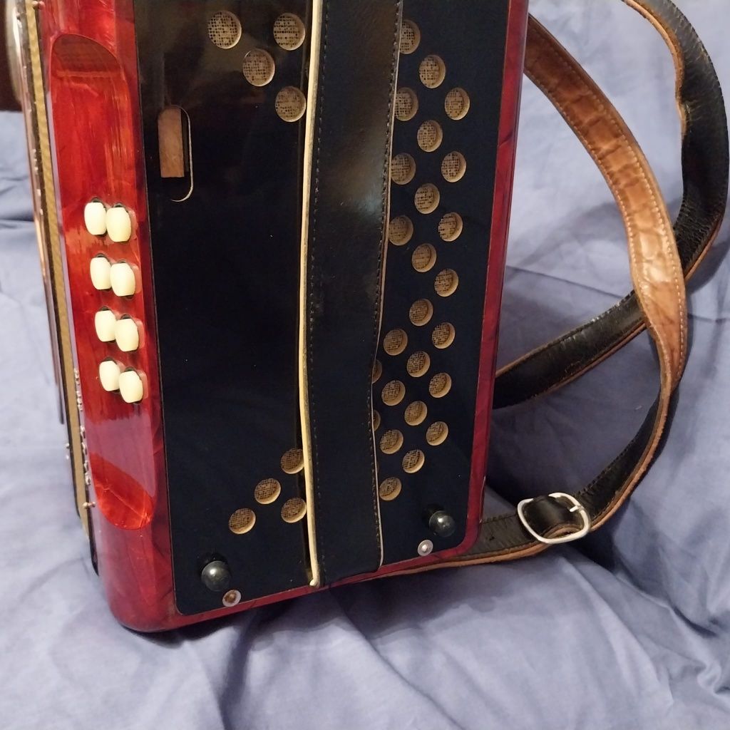 Acordeon Hohner club 3 M