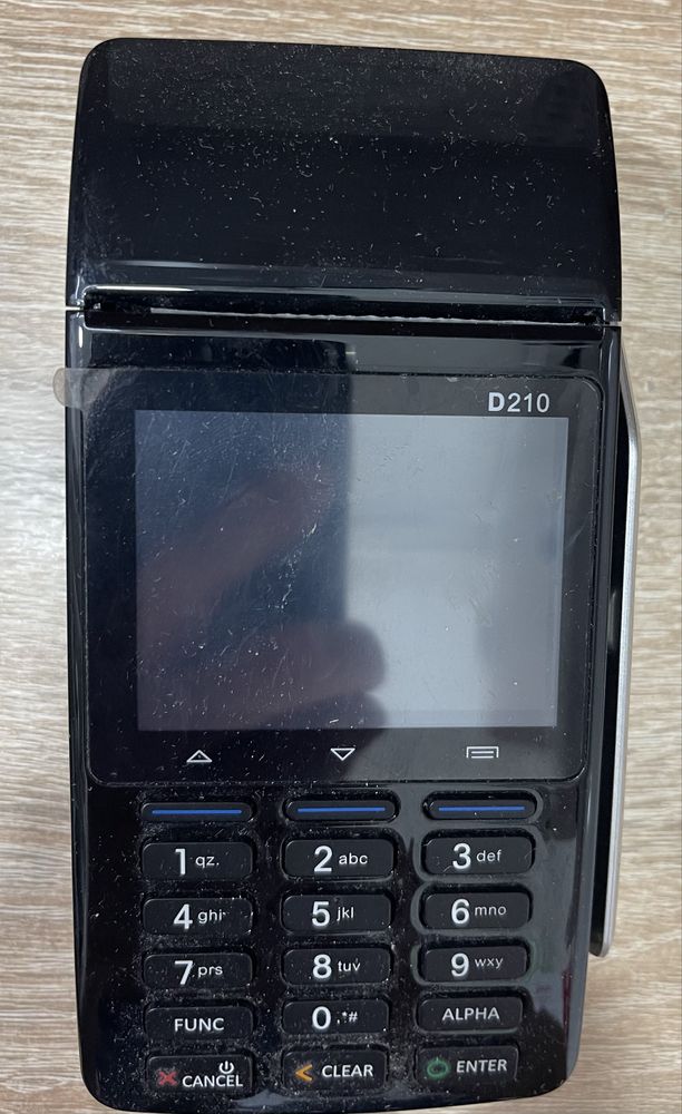 Продается  POS Terminal  PAX  D 210  б/у состояние нового