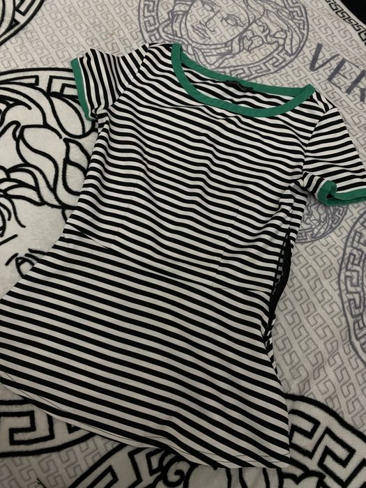 Красивая футболка/кофта