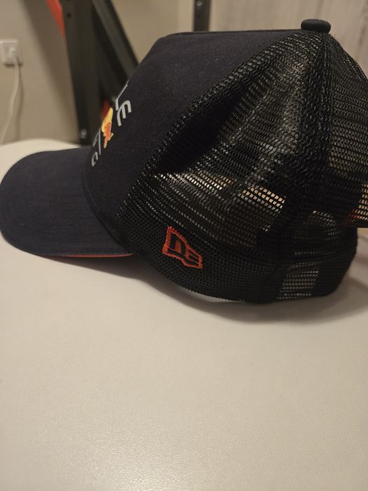 Опигинална шапка new era oracle red bull racing formula 1