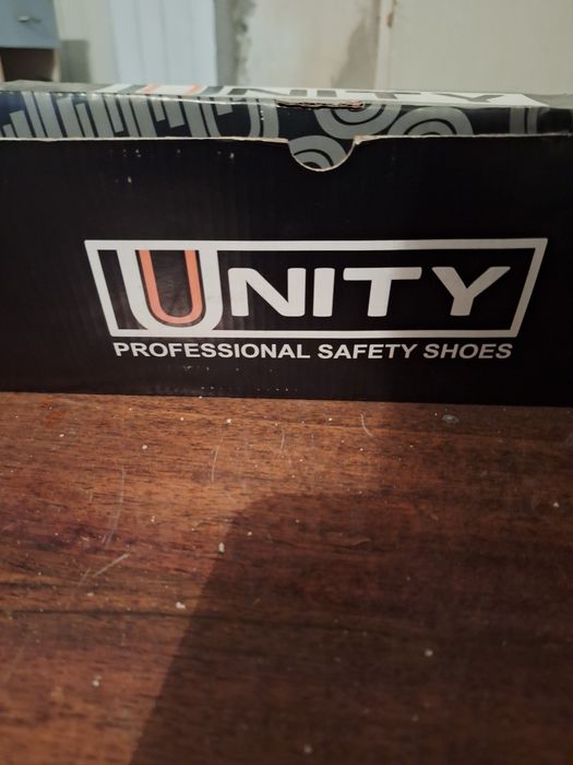 Работни обувки UNITY
