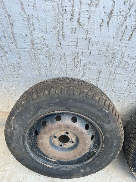 Диски с покрышкой шипы 195/65 r15