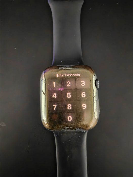 Apple watch se 44m