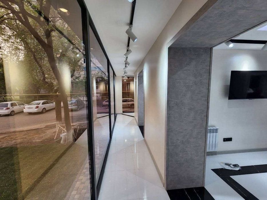 Продается нежилой помещения Ор. Цум, вторая линия