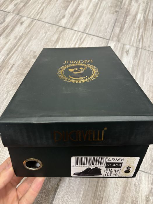 Ghete Ducavelli piele intoarsa