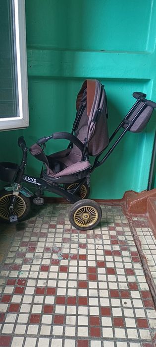 Продам велоколяска не дорого