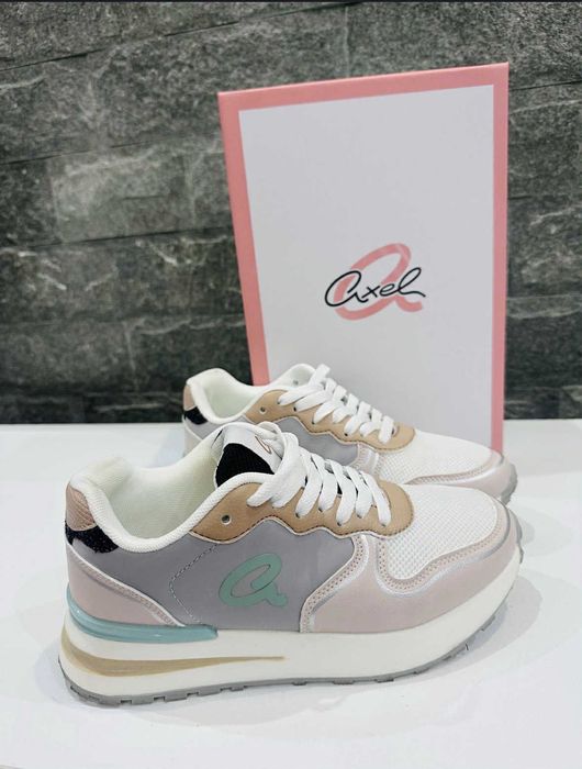 Маратонки Axel размер 36