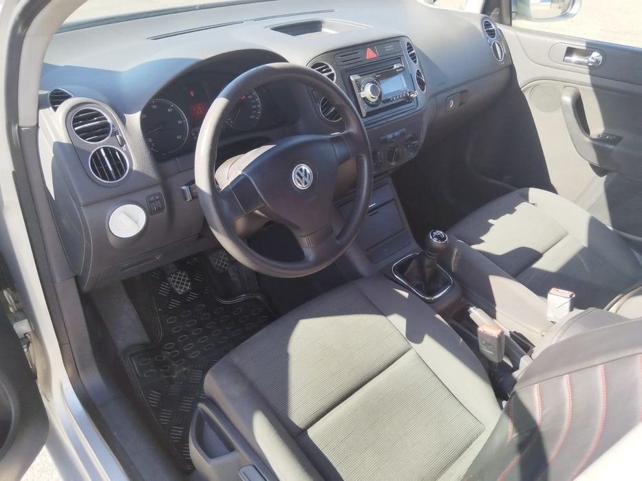 Golf 5 plus 1.9tdi bkc fab2007proprietar
