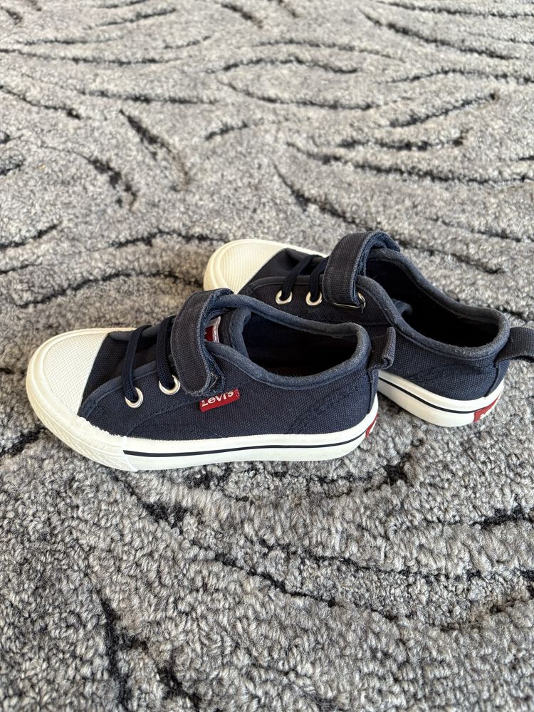 Детски обувки Levi’s