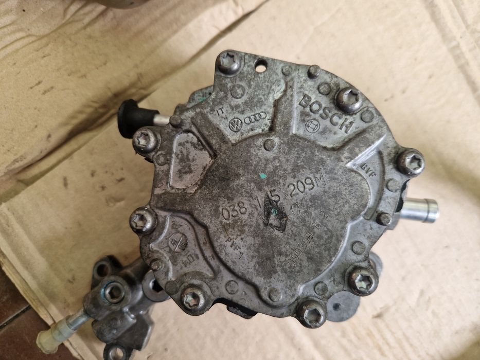 Части за VW 2.0TDI BMM  140 помпа-дюза