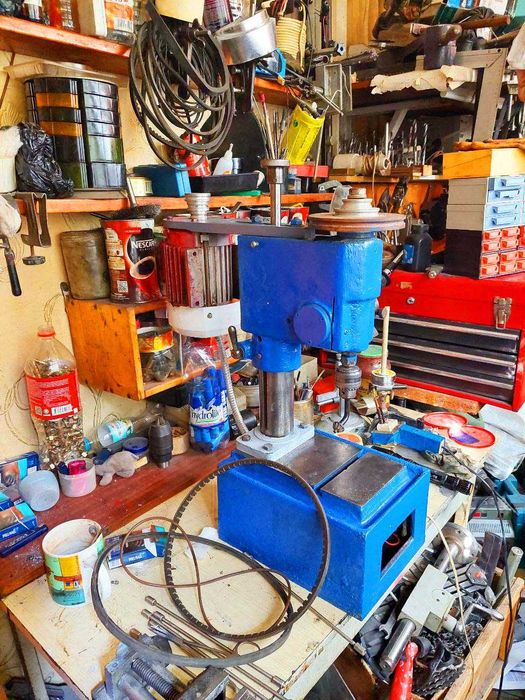 Продам станок сверлильный советского производства