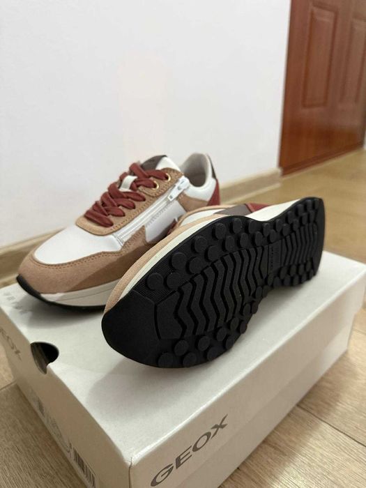 Pantofi sport Geox dama