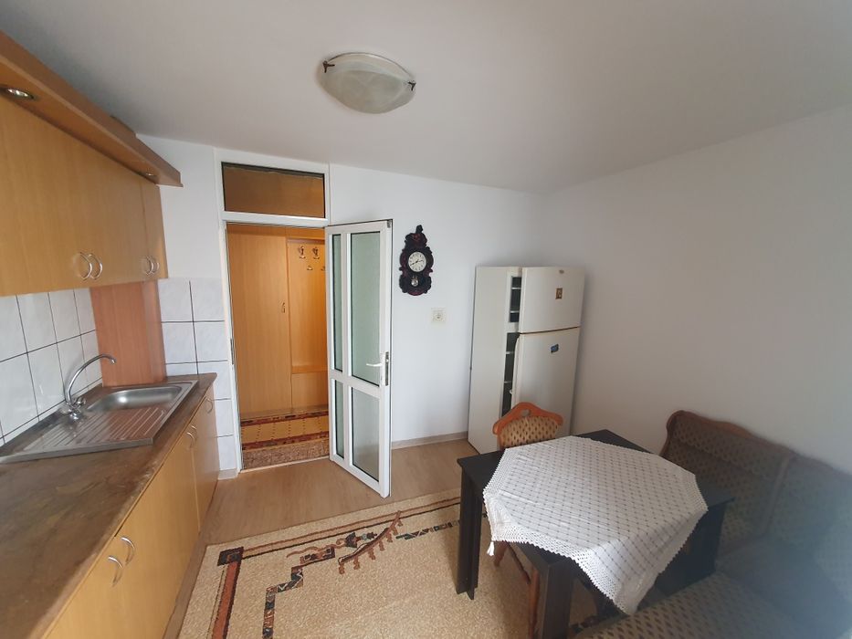 Apartament 2 camere decomandat 54m.