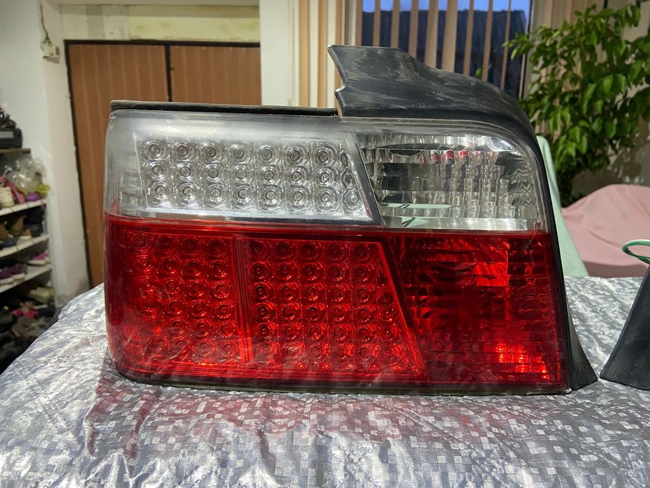 Stopuri cu LED pentru BMW E36.