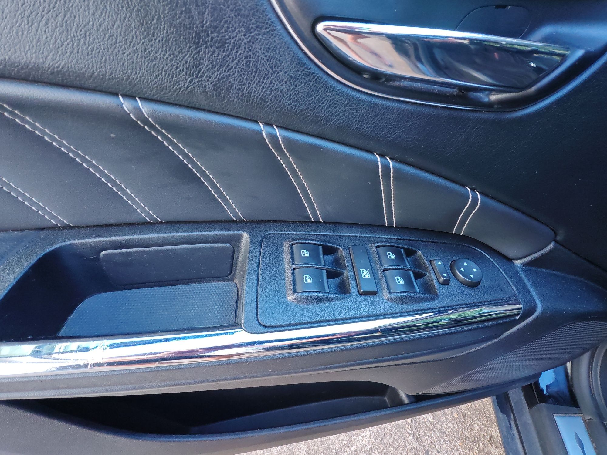 Продавам Lancia Delta III, 2009г., 1.4, 120к.с. Ланчия