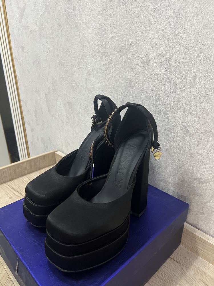Versace tufliy,orginal