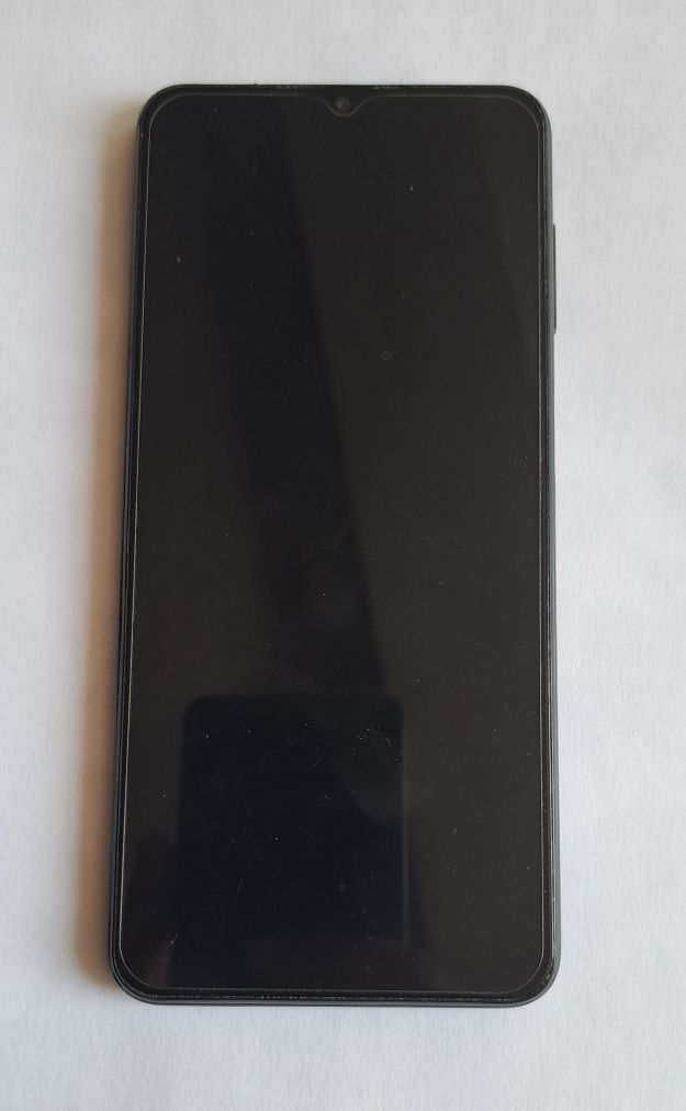 Продавам мобилен телефон Samsung A13 5G 128GB