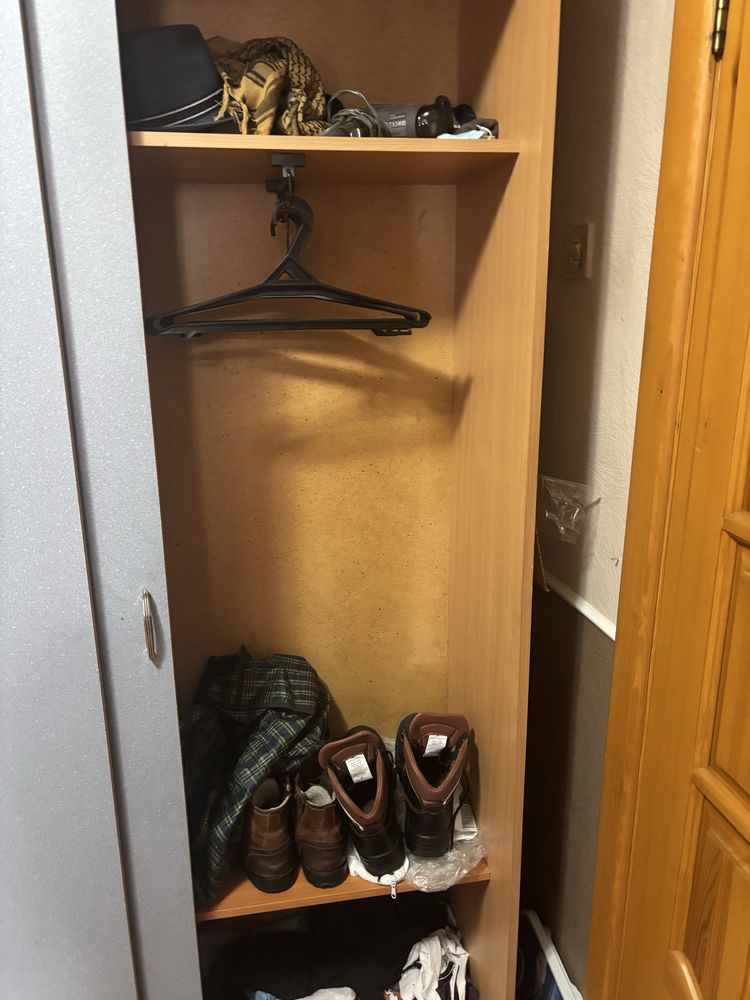 Шкаф в прихожую