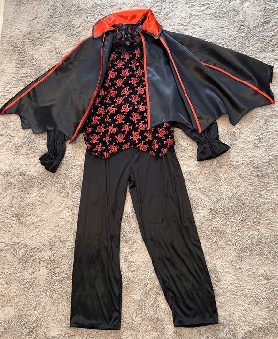 Costum de Vampir / Costum Animatie