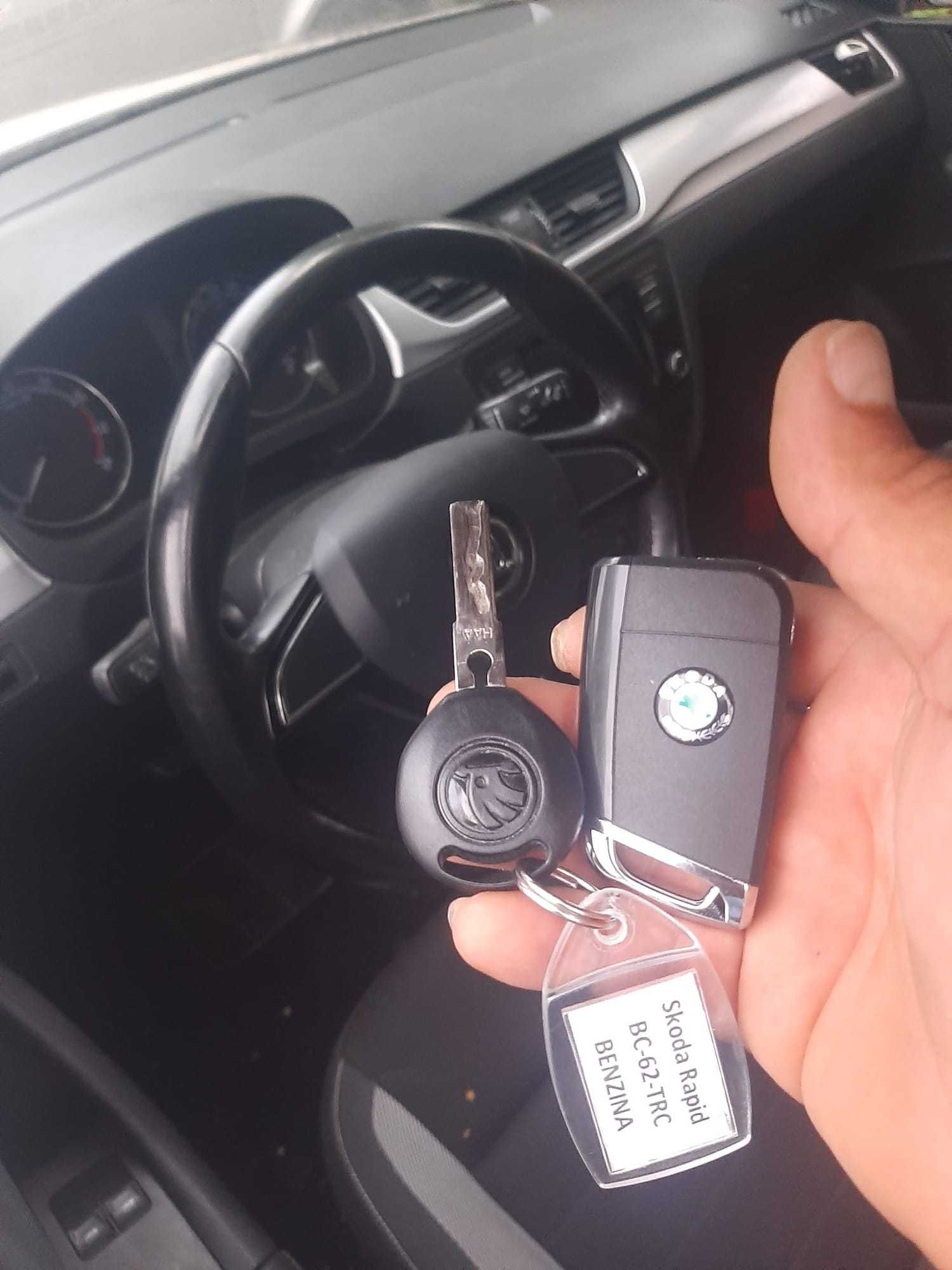 Copiere Chei Auto Hyundai, Kia Peugeot, Citroen , la domiciliu